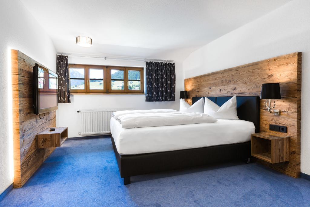Der Berghof Aparthotel Hirschegg  Εξωτερικό φωτογραφία