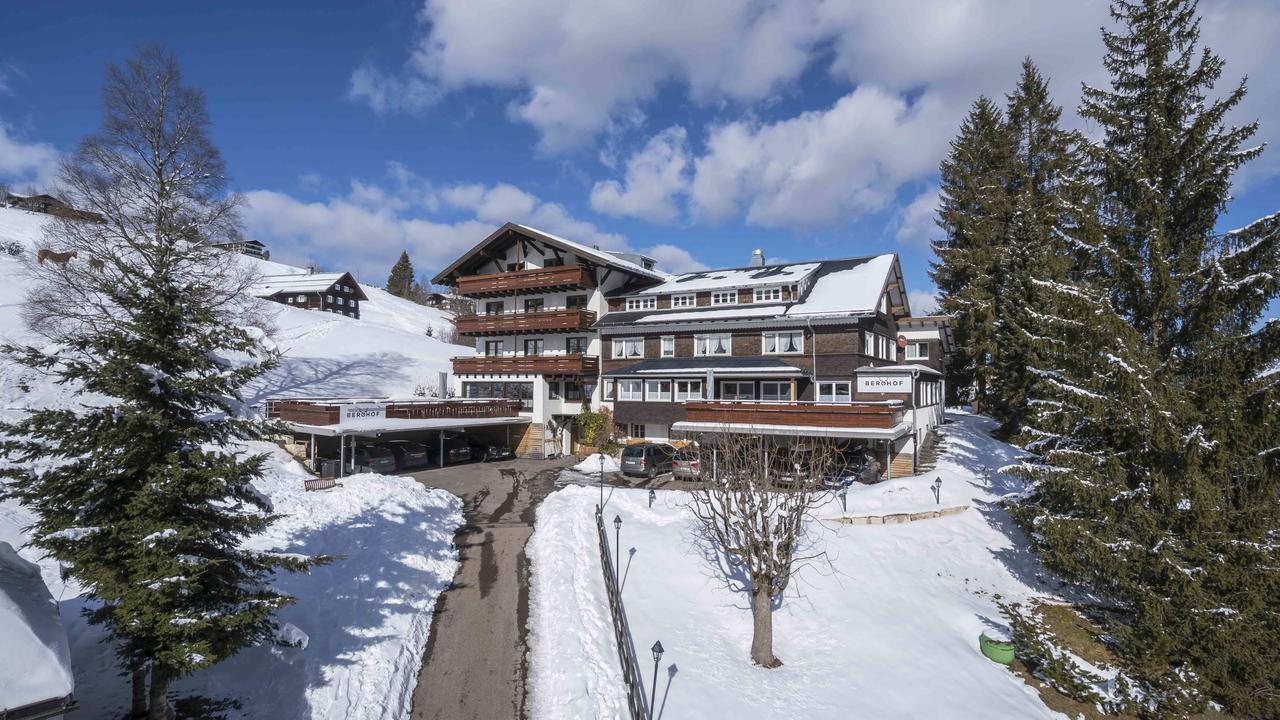 Der Berghof Aparthotel Hirschegg  Εξωτερικό φωτογραφία