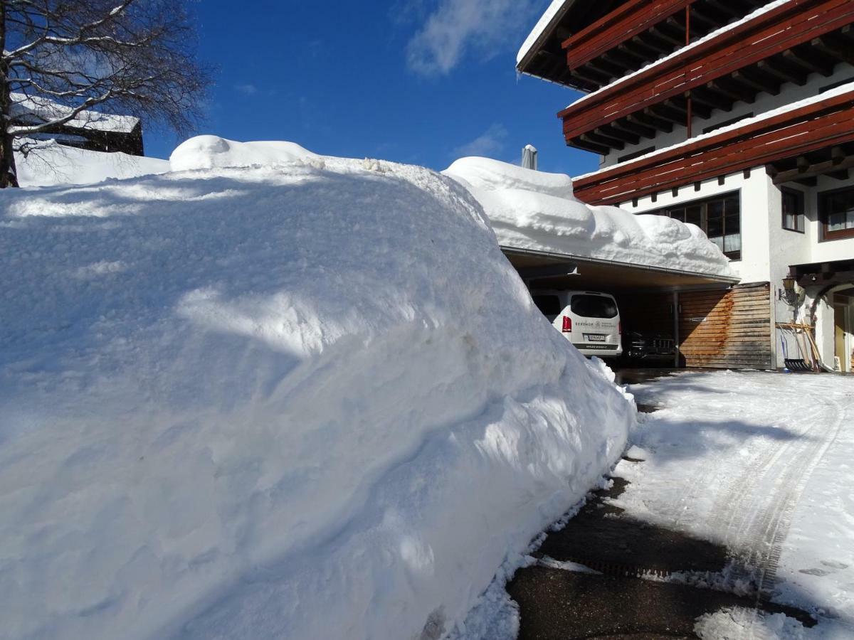 Der Berghof Aparthotel Hirschegg  Εξωτερικό φωτογραφία