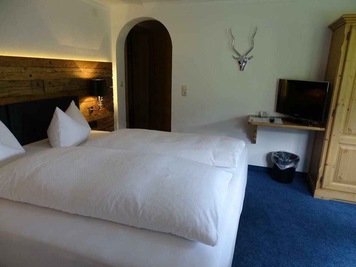 Der Berghof Aparthotel Hirschegg  Δωμάτιο φωτογραφία