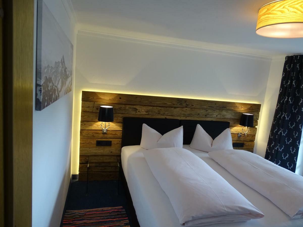Der Berghof Aparthotel Hirschegg  Δωμάτιο φωτογραφία